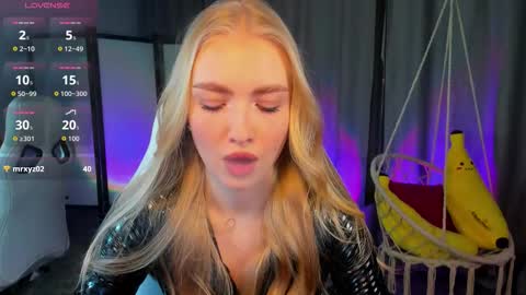 Snapshot of tessahamilton chatting on 02/08/26, 08:07 TessaHamilton online show from 02/08/26, 08:07