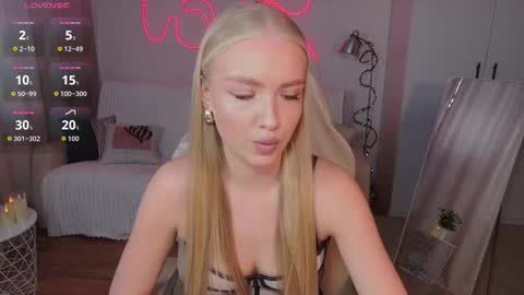 Snapshot of tessahamilton chatting on 02/27/26, 10:26 TessaHamilton online show from 02/27/26, 10:26