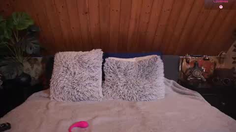 Tessa online show from 11/02/25, 03:58