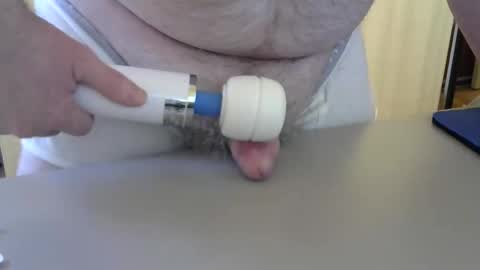 Test the Chat online show from 11/10/25, 11:59