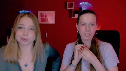 Snapshot of teya_starling chatting on 03/06/26, 08:55 teya_starling online show from 03/06/26, 08:55