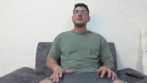 teylor creed online show from 12/04/24, 01:03