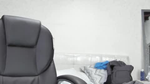 teylor creed online show from 02/22/25, 01:11