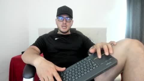 teylor creed online show from 09/17/25, 07:04