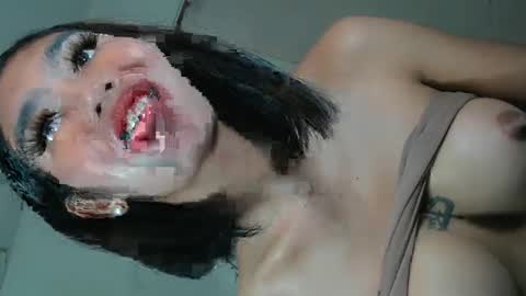 Luna online show from 02/04/25, 05:31