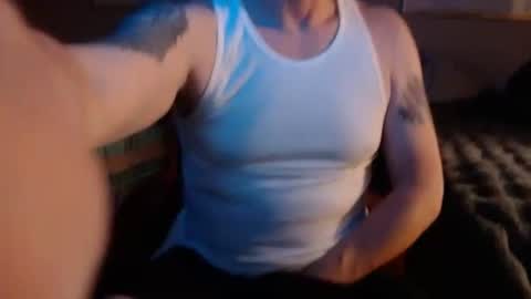 Snapshot of tgrizzthestarseed chatting on 01/07/26, 06:49 tgrizzthestarseed online show from 01/07/26, 06:49