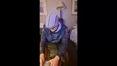 Snapshot of tgrizzthestarseed chatting on 03/04/26, 02:17 tgrizzthestarseed online show from 03/04/26, 02:17