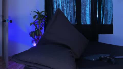 thadeo_king online show from 06/21/26, 07:05