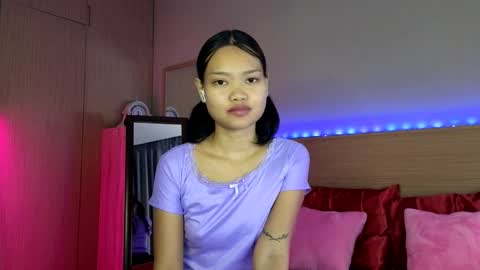 Snapshot of thailand4you chatting on 10/12/25, 04:39 AbbieThai online show from 10/12/25, 04:39