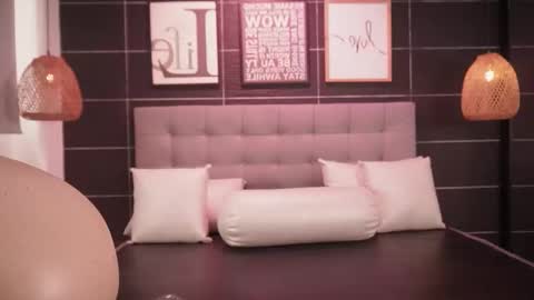 Thalia online show from 11/03/25, 12:28