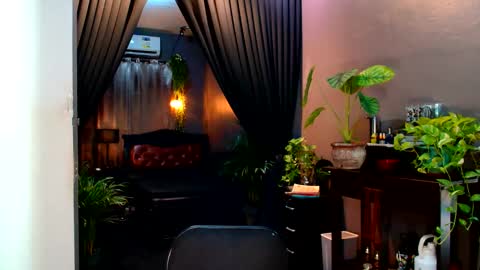 Snapshot of thalia_saint chatting on 03/06/25, 07:03 Thalia Saint online show from 03/06/25, 07:03