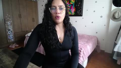    online show from 06/12/26, 04:39