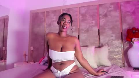 ThaliaWest online show from 05/05/26, 12:35