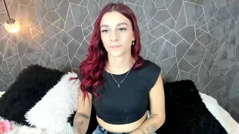 Snapshot of thalira_angels chatting on 05/08/26, 05:40 THALIRA ANGELS online show from 05/08/26, 05:40
