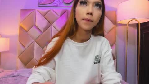 Thalya online show from 03/15/26, 12:22