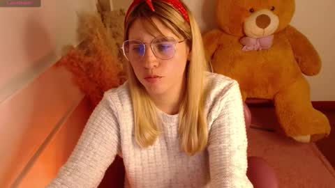   online show from 01/22/25, 12:48