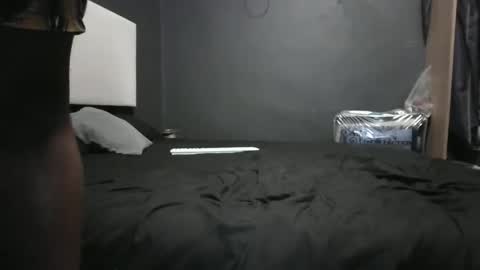 thamtsho1108 online show from 11/18/25, 07:40