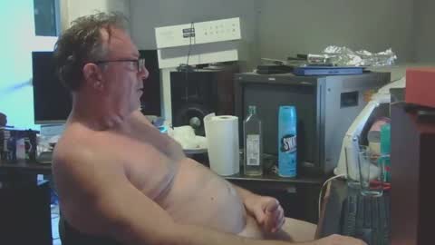 Snapshot of thang5545 chatting on 01/22/25, 02:15 thang5545 online show from 01/22/25, 02:15