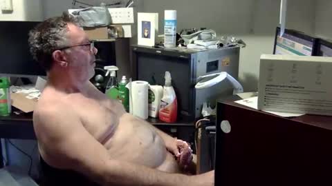 Snapshot of thang5545 chatting on 10/19/25, 02:56 thang5545 online show from 10/19/25, 02:56