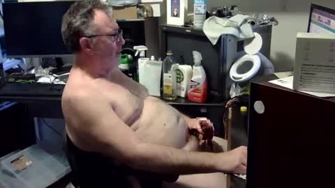 Snapshot of thang5545 chatting on 10/21/25, 02:23 thang5545 online show from 10/21/25, 02:23