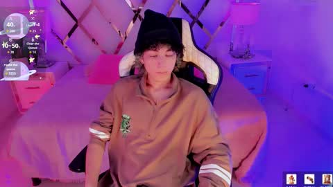 Snapshot of thanier_18 chatting on 03/14/26, 07:41 thanier_18 online show from 03/14/26, 07:41