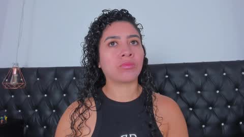 thara webstter online show from 02/05/25, 12:27