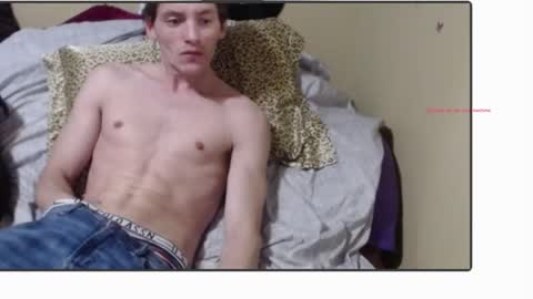 Snapshot of that1hippy chatting on 02/09/25, 01:25 that1hippy online show from 02/09/25, 01:25