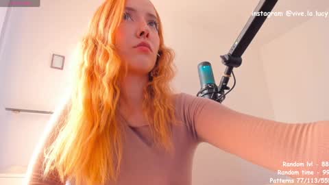 Snapshot of thatgirl___ chatting on 12/09/24, 08:44 my name is Lucy online show from 12/09/24, 08:44