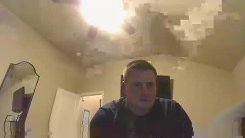 Snapshot of thatoneboyfromb4 chatting on 01/28/25, 02:21 thatoneboyfromb4 online show from 01/28/25, 02:21