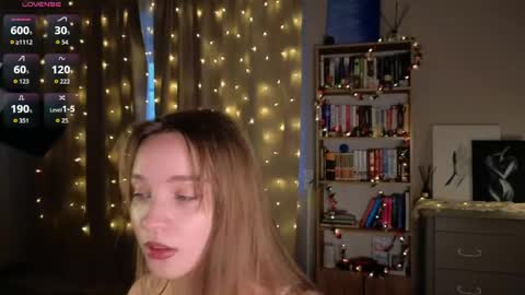 Snapshot of thatonerabbit chatting on 03/31/26, 01:55 Alice online show from 03/31/26, 01:55