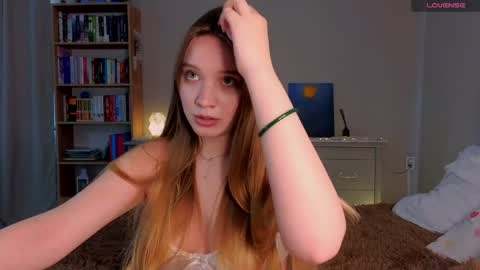 Snapshot of thatonerabbit chatting on 05/24/26, 02:11 Alice online show from 05/24/26, 02:11