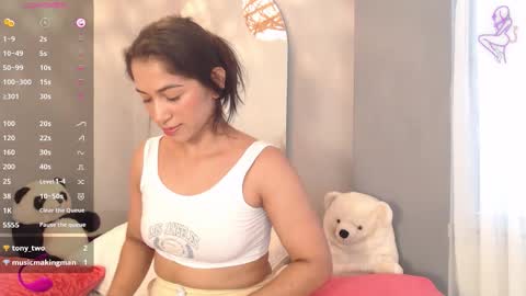 THAYSSA ROSS online show from 11/06/25, 07:37