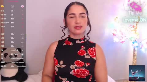 THAYSSA ROSS online show from 05/20/26, 02:56
