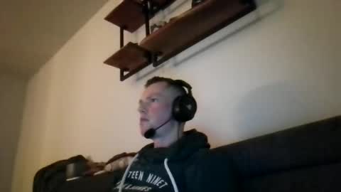 Snapshot of the___rocky200 chatting on 03/01/26, 08:11 Dennis online show from 03/01/26, 08:11