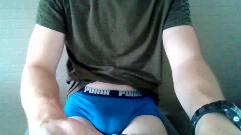 Snapshot of the___rocky200 chatting on 07/04/26, 02:45 Dennis online show from 07/04/26, 02:45