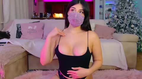 Snapshot of the__sabenna chatting on 01/15/26, 01:16 Madina online show from 01/15/26, 01:16