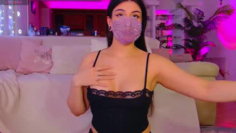 Snapshot of the__sabenna chatting on 02/08/26, 02:20 Madina online show from 02/08/26, 02:20