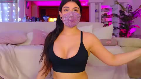 Snapshot of the__sabenna chatting on 02/09/26, 05:50 Madina online show from 02/09/26, 05:50