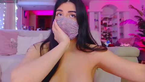 Snapshot of the__sabenna chatting on 03/06/26, 04:36 Madina online show from 03/06/26, 04:36