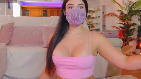 Snapshot of the__sabenna chatting on 04/03/26, 10:35 Madina online show from 04/03/26, 10:35