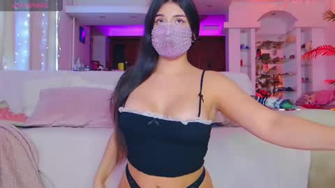 Snapshot of the__sabenna chatting on 04/24/26, 04:53 Madina online show from 04/24/26, 04:53
