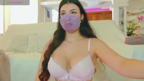 Snapshot of the__sabenna chatting on 07/08/26, 10:31 Madina online show from 07/08/26, 10:31