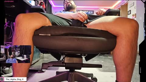 the_alpha_dog_xxx online show from 01/23/25, 12:25