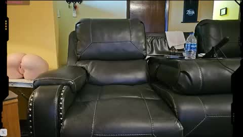 the_alpha_dog_xxx online show from 10/12/25, 04:50