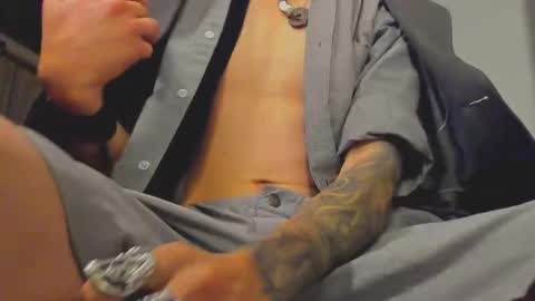 GIORGGIO online show from 02/24/25, 09:53