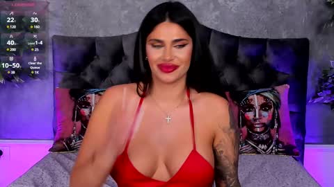 Aisha online show from 03/05/25, 10:22