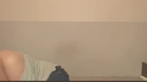 Eva online show from 11/12/25, 10:30