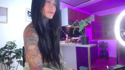 the girl of your dreams online show from 12/25/24, 04:44