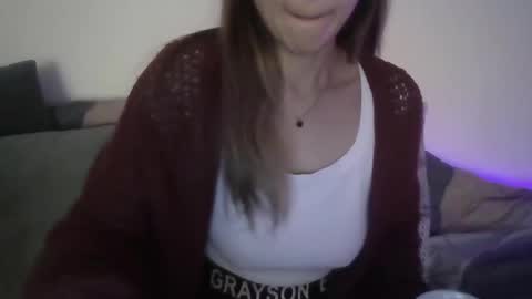 the crazy travellers online show from 11/16/25, 06:41