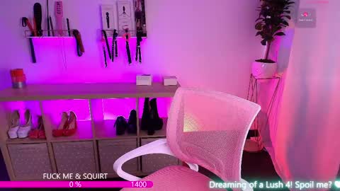 i am Cat  online show from 04/29/26, 05:06